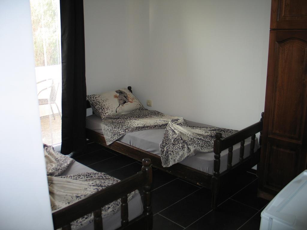 Guest House Dena Добра-Вода Номер фото